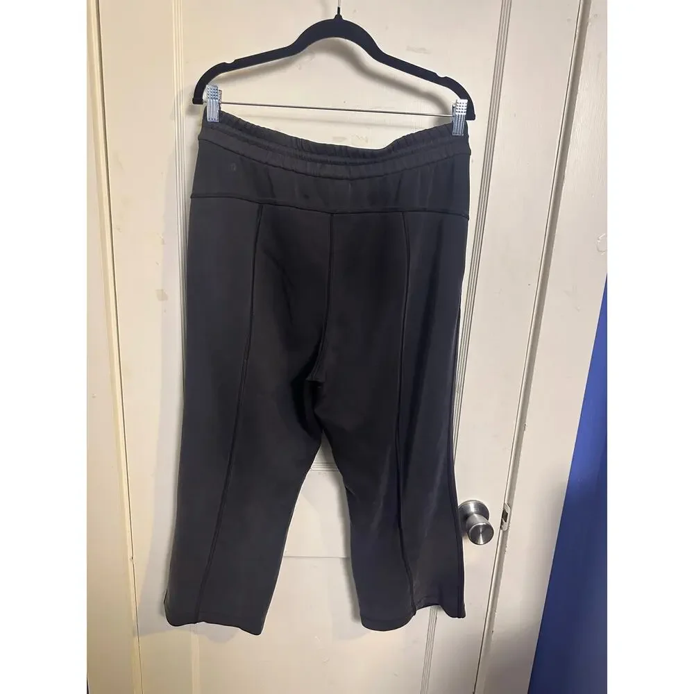 Lululemon Softstreme High-Rise Straight Leg Crop, Black, Size 10